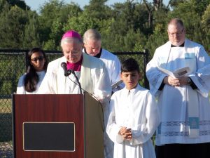 DSCN0599 groundbreaking